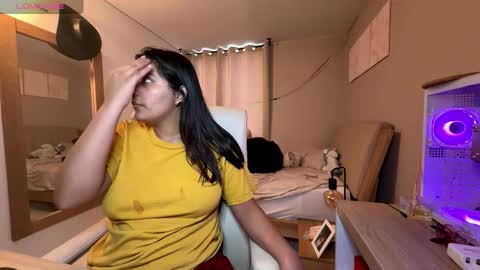 Snapshot of cloe_small08 chatting on February 2026 10:02:02 PM cloe small online show from February 2026 10:02:02 PM