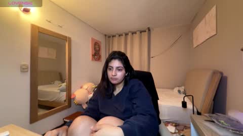 Snapshot of cloe_small08 chatting on February 2026 04:32:01 AM cloe small online show from February 2026 04:32:01 AM