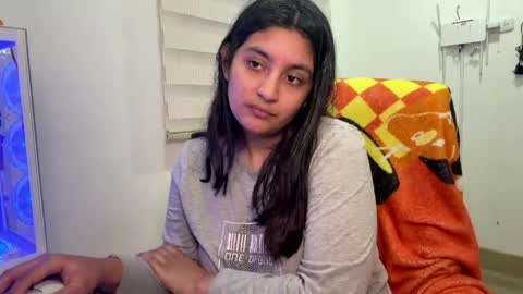 Snapshot of cloe_small08 chatting on June 2026 06:52:02 AM cloe small online show from June 2026 06:52:02 AM