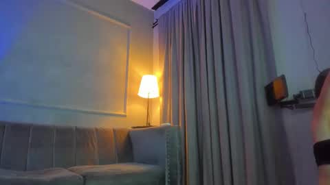 cloedurant online show from September 2025 08:44:01 PM