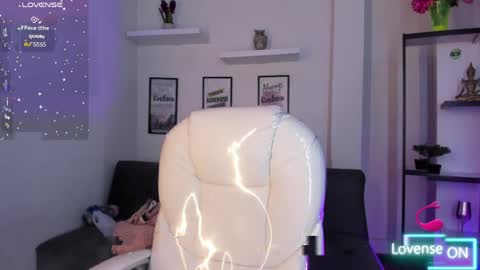 cloee_dss online show from April 2026 08:39:02 PM