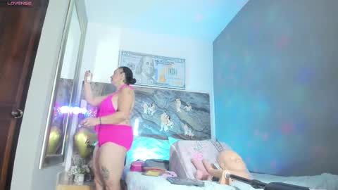 Snapshot of cloee_rabbyt chatting on March 2025 11:38:02 AM CLOE online show from March 2025 11:38:02 AM