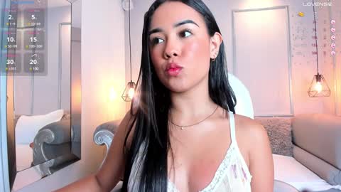 Snapshot of cloehap chatting on January 2025 12:24:01 PM Cloe online show from January 2025 12:24:01 PM