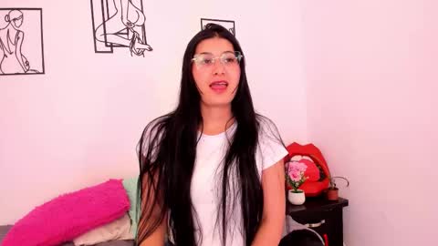 cloe online show from February 2026 06:58:02 PM