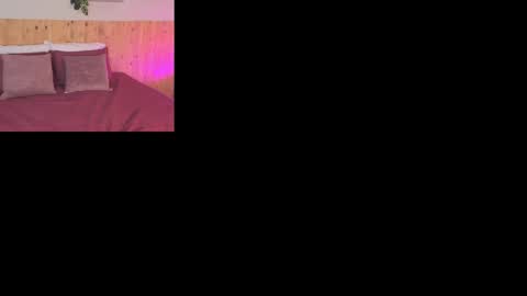 Snapshot of cloehsmiith chatting on November 2025 11:21:02 AM Chloe Smith online show from November 2025 11:21:02 AM