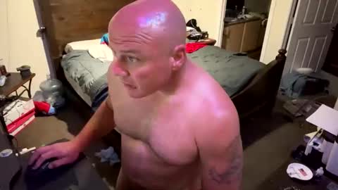 Cloudy Dayz online show from April 2026 01:19:01 AM