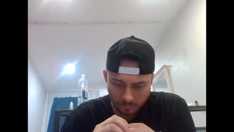 Snapshot of cloudyydayzz chatting on May 2026 03:53:02 PM tallhungandcloudy online show from May 2026 03:53:02 PM