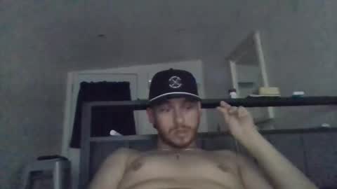 Snapshot of cloudyydayzz chatting on May 2026 04:18:02 AM tallhungandcloudy online show from May 2026 04:18:02 AM