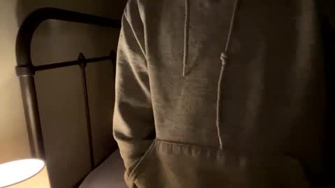 Snapshot of clt789 chatting on January 2025 04:17:02 AM clt789 online show from January 2025 04:17:02 AM