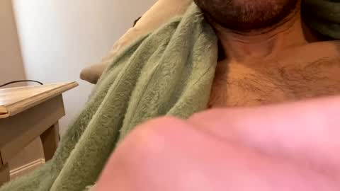 Snapshot of clt789 chatting on March 2025 06:05:02 PM clt789 online show from March 2025 06:05:02 PM