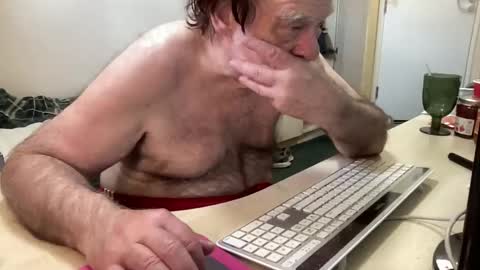 Snapshot of coach_karl chatting on May 2026 11:05:02 AM Coach Karl Porn Star Tip me all the way to my next trip online show from May 2026 11:05:02 AM