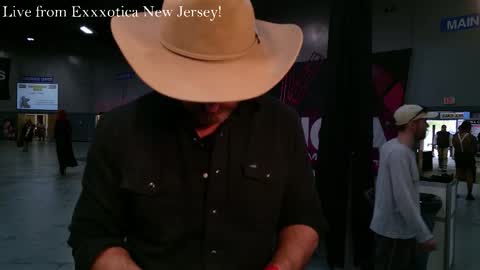 Snapshot of coaldaniels chatting on October 2025 05:30:02 PM Coal Daniels online show from October 2025 05:30:02 PM