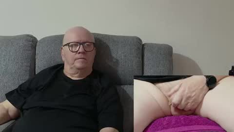 Charlie. online show from November 2025 11:43:01 AM