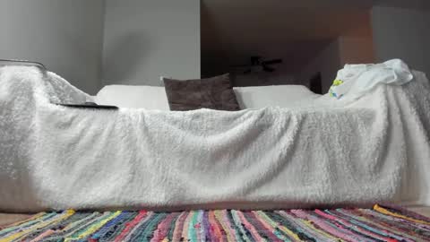 Gorgeous online show from March 2025 10:09:01 AM