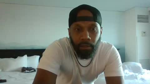 Snapshot of cockslanger39 chatting on February 2025 10:53:01 PM Cockslanger39 online show from February 2025 10:53:01 PM