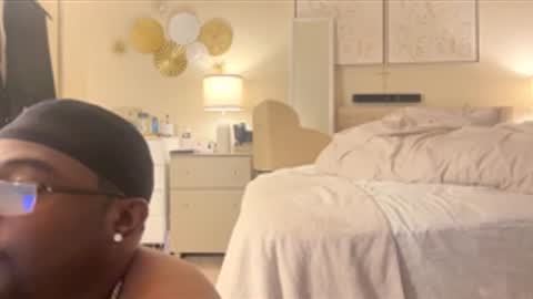 Snapshot of coco3402 chatting on March 2026 01:15:01 PM coco3402 online show from March 2026 01:15:01 PM