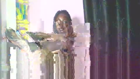 Snapshot of cocoalush_20 chatting on April 2026 03:09:02 AM CocoaLush 20 online show from April 2026 03:09:02 AM