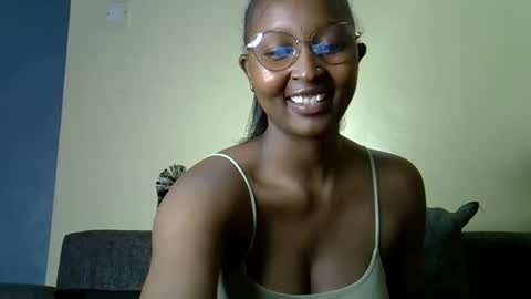 Snapshot of cocobaby_ chatting on March 2026 05:07:02 PM Coco online show from March 2026 05:07:02 PM