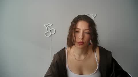 cocoberry1 online show from September 2025 07:10:02 AM