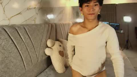 COCO online show from April 2026 11:33:01 AM