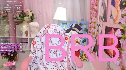 Mia online show from February 2025 12:00:02 AM