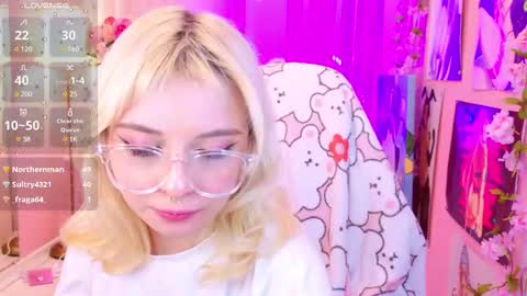 Mia online show from March 2025 12:27:02 AM