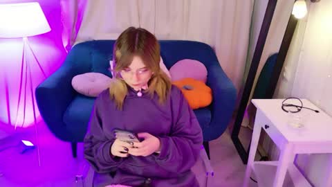 Snapshot of coconut_mia chatting on June 2026 09:53:01 PM Mia online show from June 2026 09:53:01 PM