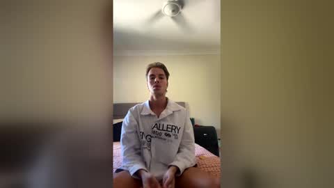 Snapshot of codes5263 chatting on April 2026 03:53:01 AM codes5263 online show from April 2026 03:53:01 AM