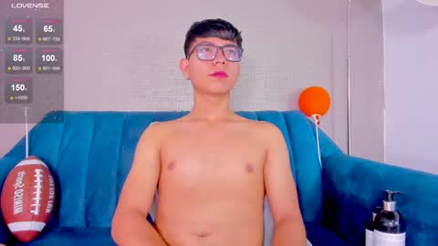 Snapshot of codytwink_ chatting on March 2025 11:18:01 AM Cody online show from March 2025 11:18:01 AM