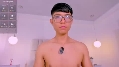 Snapshot of codytwink_ chatting on July 2026 09:06:02 PM Cody online show from July 2026 09:06:02 PM