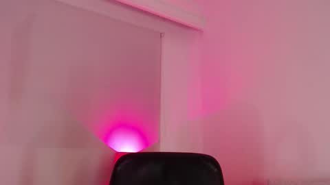 Coffee Dreams online show from February 2026 04:52:02 PM