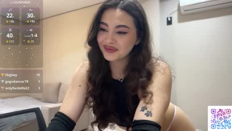 Snapshot of coffee_wihtout_milk chatting on May 2026 09:20:02 PM Yumi online show from May 2026 09:20:02 PM
