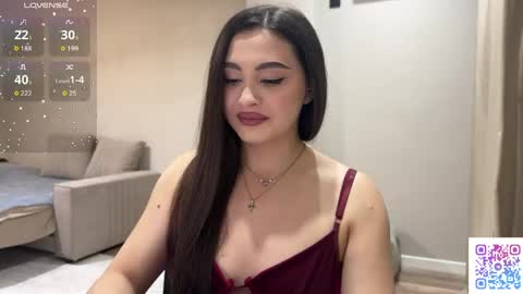Snapshot of coffee_wihtout_milk chatting on May 2026 12:17:02 AM Yumi online show from May 2026 12:17:02 AM