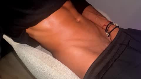 Snapshot of coitzzz chatting on October 2025 08:01:01 AM coitzzz online show from October 2025 08:01:01 AM