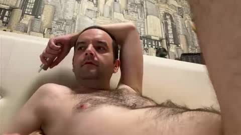 colambus555 online show from December 2025 07:30:02 PM