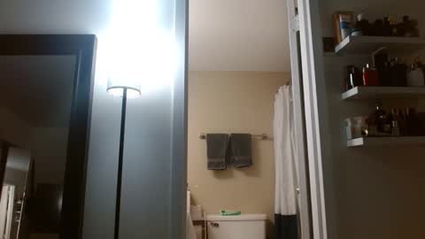 Snapshot of colbymoney chatting on November 2025 03:56:01 AM Colby big dick money online show from November 2025 03:56:01 AM