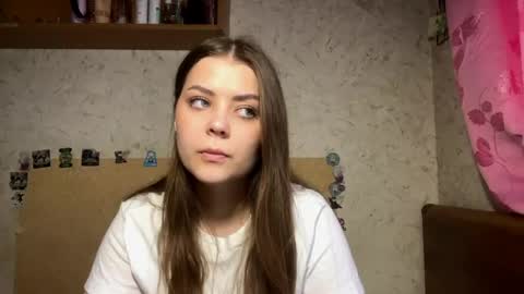 Snapshot of coleenstocker chatting on May 2026 05:18:01 PM Elvi online show from May 2026 05:18:01 PM