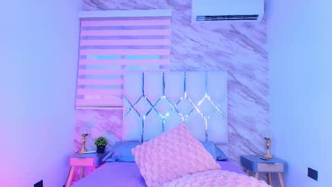 Snapshot of colett_hall chatting on March 2026 12:27:01 PM colett online show from March 2026 12:27:01 PM