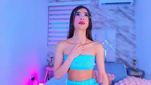 Snapshot of colett_hall chatting on March 2026 12:17:02 PM colett online show from March 2026 12:17:02 PM