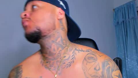 Snapshot of colin_fox1 chatting on March 2026 02:28:02 AM colin_fox1 online show from March 2026 02:28:02 AM