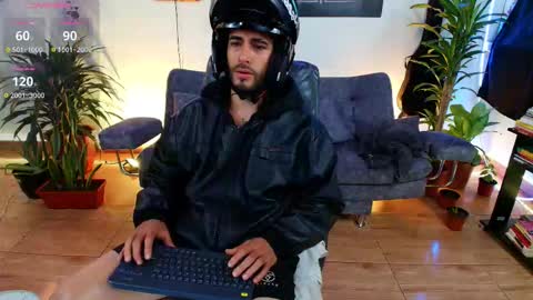 Snapshot of colin_stone chatting on October 2025 12:01:02 AM colin_stone online show from October 2025 12:01:02 AM