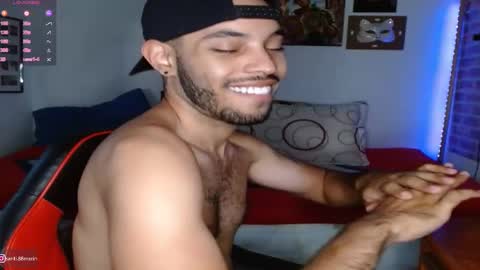 Snapshot of colinlatinbrown chatting on December 2024 07:08:02 PM IG  online show from December 2024 07:08:02 PM