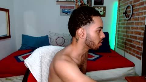 Snapshot of colinlatinbrown chatting on February 2025 10:48:02 AM IG  online show from February 2025 10:48:02 AM