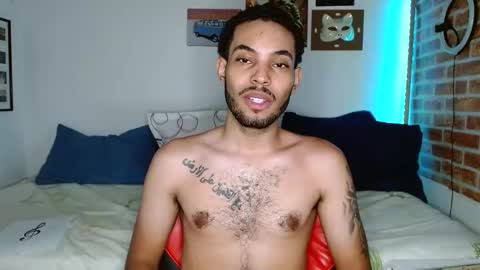 Snapshot of colinlatinbrown chatting on February 2025 04:07:01 PM IG  online show from February 2025 04:07:01 PM