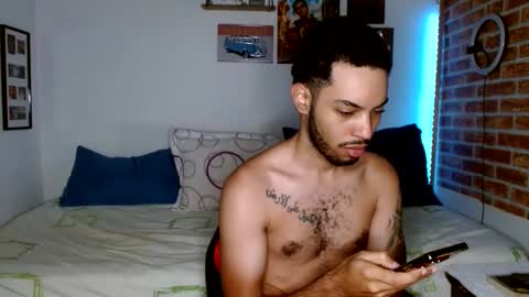 Snapshot of colinlatinbrown chatting on February 2025 11:36:01 AM IG  online show from February 2025 11:36:01 AM