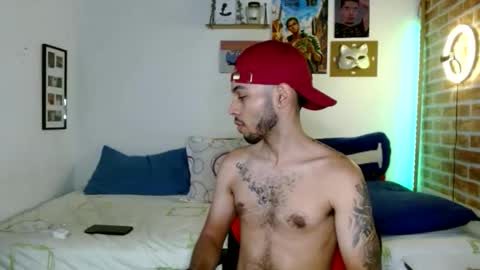 Snapshot of colinlatinbrown chatting on February 2025 05:29:01 PM IG  online show from February 2025 05:29:01 PM