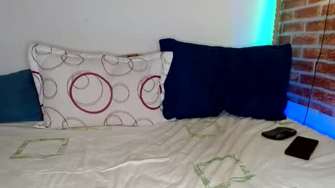 Snapshot of colinlatinbrown chatting on February 2025 10:11:02 PM IG  online show from February 2025 10:11:02 PM