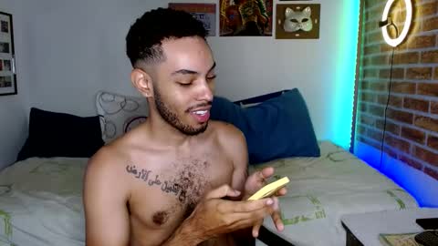 Snapshot of colinlatinbrown chatting on February 2025 12:14:02 PM IG  online show from February 2025 12:14:02 PM