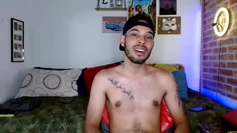 Snapshot of colinlatinbrown chatting on March 2025 07:26:02 PM IG  online show from March 2025 07:26:02 PM