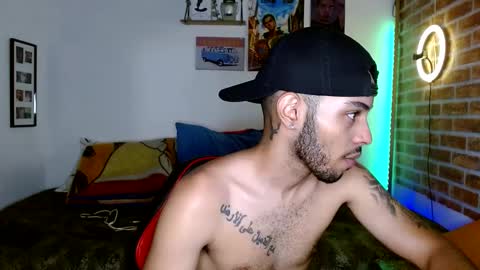 Snapshot of colinlatinbrown chatting on March 2025 09:26:01 PM IG  online show from March 2025 09:26:01 PM